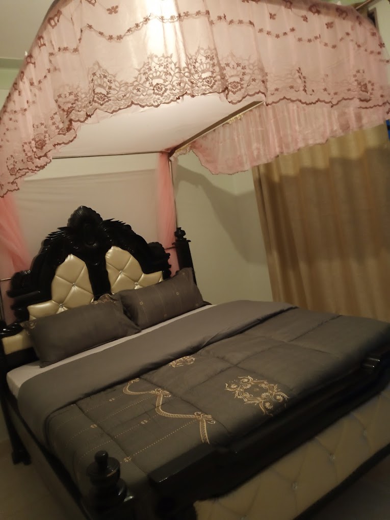 Zara Hotel Image 6